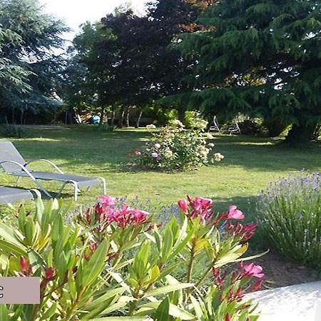 Le Clos Fleuri Vineuil  Luaran gambar